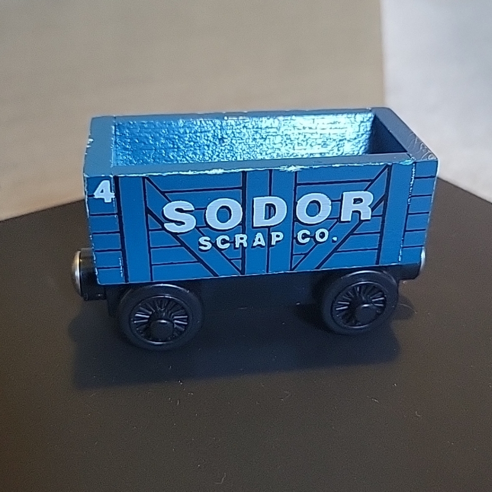 Thomas & Friends Sodor Scrap Co. Wooden Railway Train Scrap Car 2001 Blue #4
